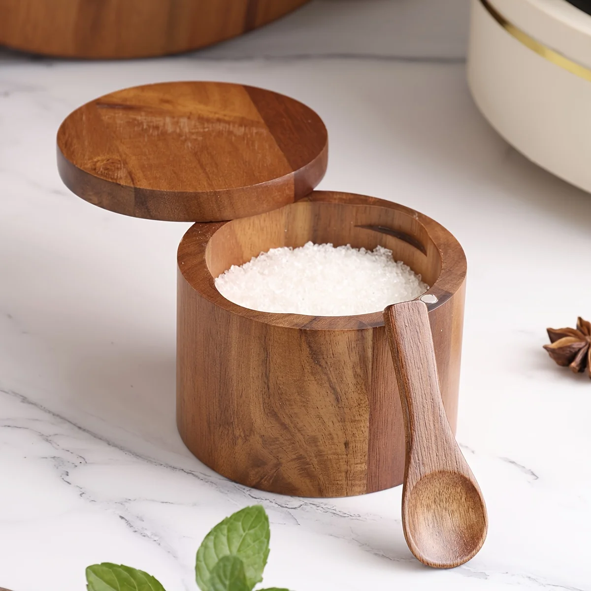 Słoik na sól z drewna akacjowe – Herb Keeper Bottle recenzja i cena