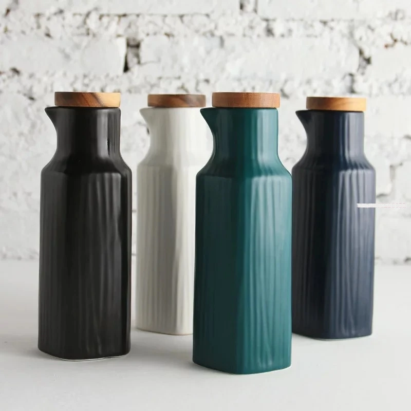 Ceramiczny pojemnik na przypra – Herb Keeper Bottle recenzja i cena