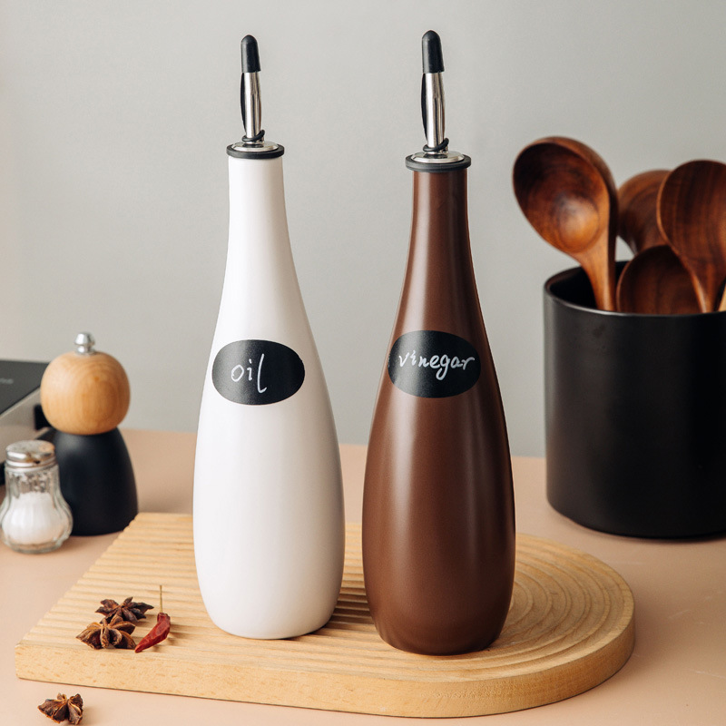 Ceramiczny pojemnik na olej, b – Herb Keeper Bottle recenzja i cena